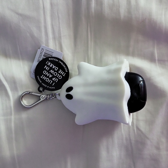 Bath and Body work GLOW IN THE DARK Ghost  pocket sanitzer holder - Picture 4 of 5